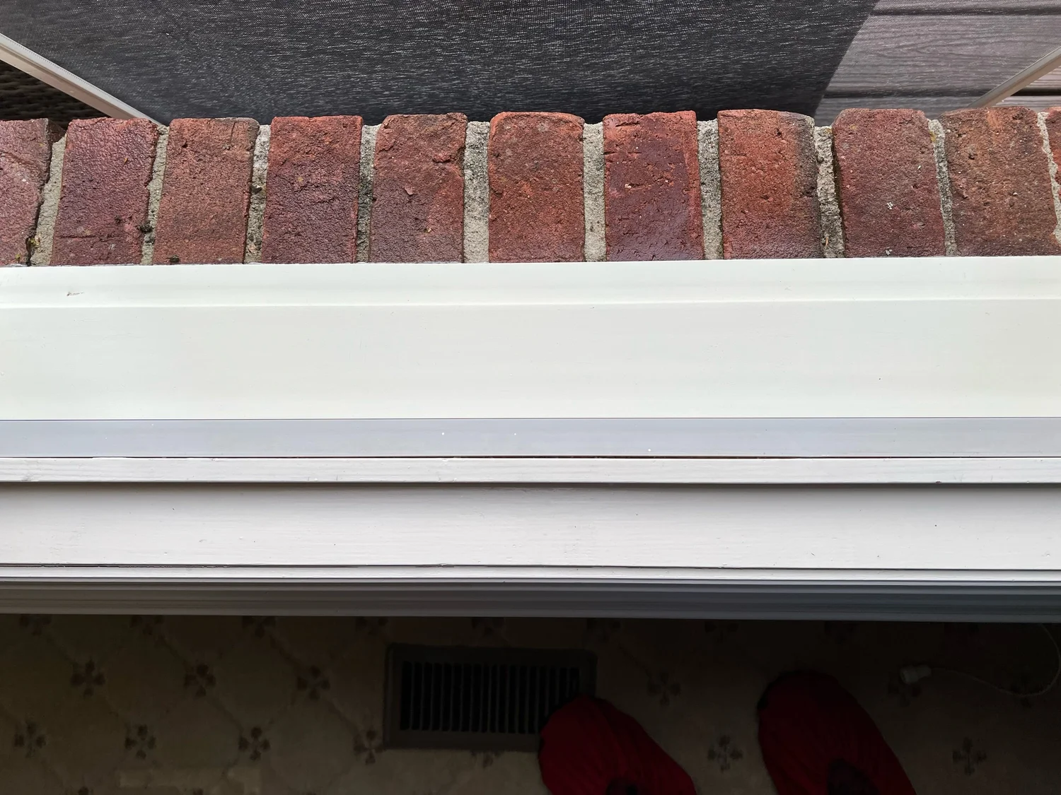 Track and sill detail cleaning example 3